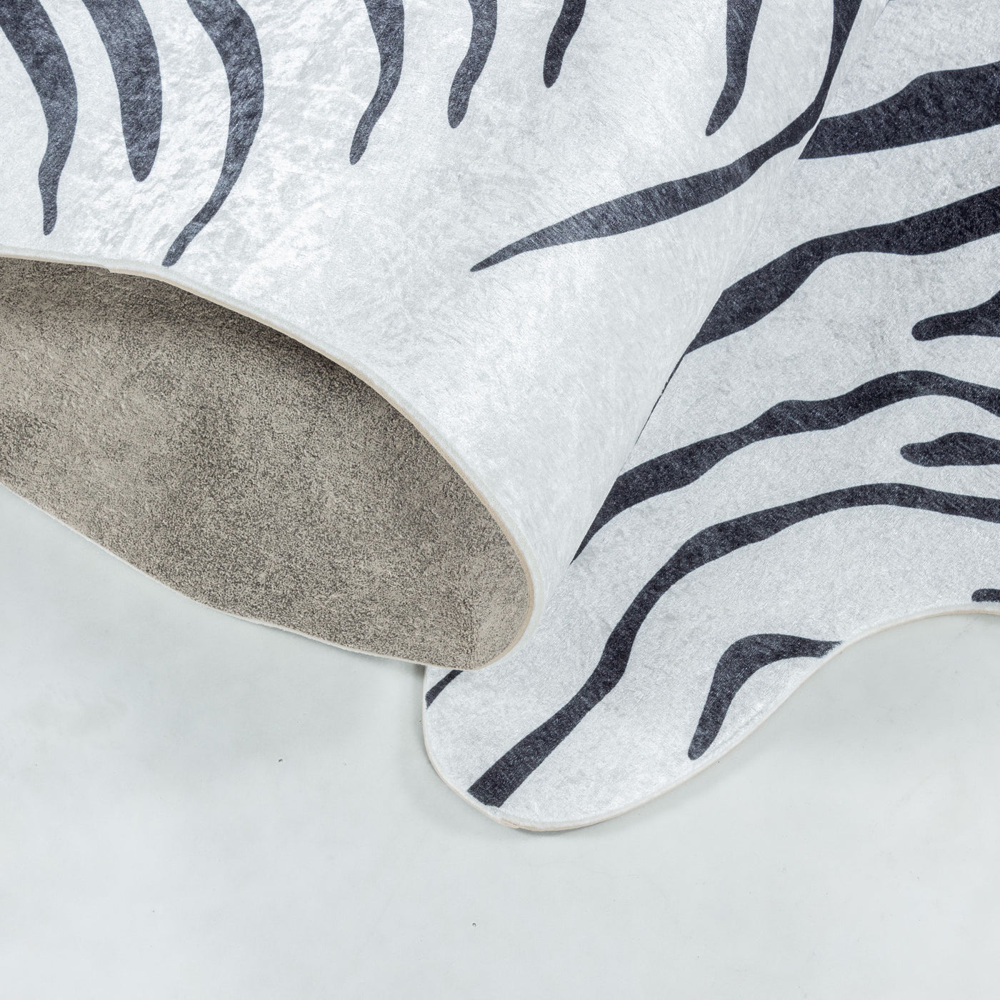 Teppich Waschbar Flachgewebe Wohnzimmerteppich Robust Zebra Fell Motiv Schwarz